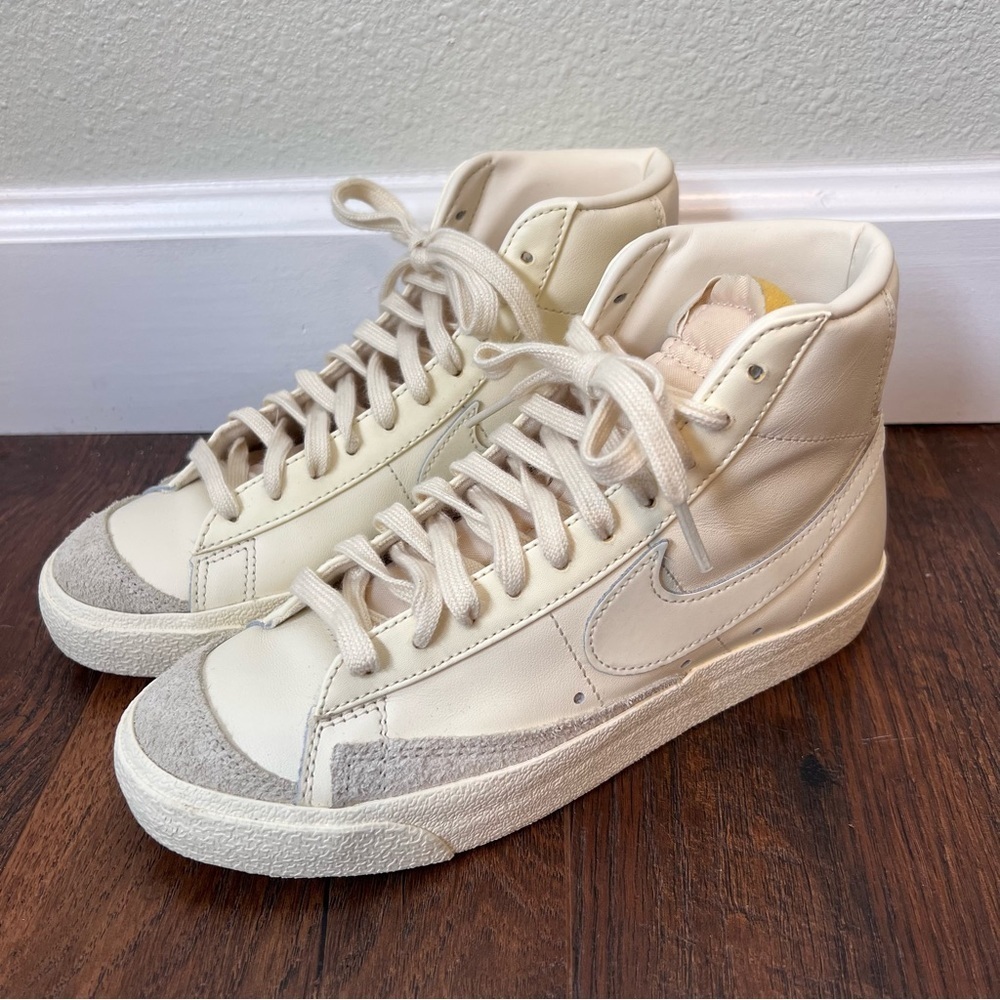 Nike Size 6.5 Blazer Mid 77 Vintage Coconut Milk Beige Cream Sneakers